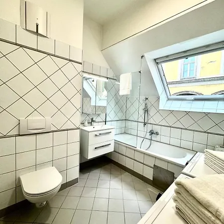 公寓 Parkside By Bestchoice - Self Check-in With Parking Option *