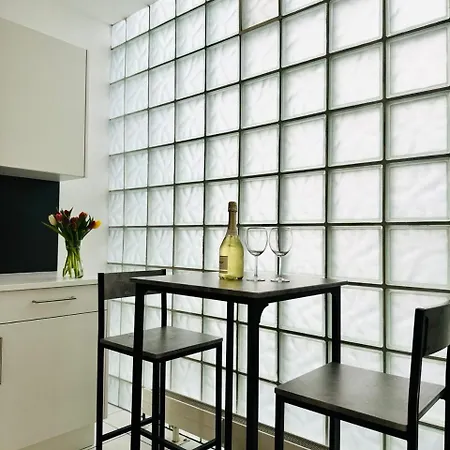 Parkside By Bestchoice - Self Check-in With Parking Option