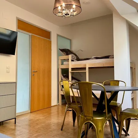 Parkside By Bestchoice - Self Check-in With Parking Option Graz