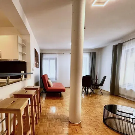 公寓 Parkside By Bestchoice - Self Check-in With Parking Option