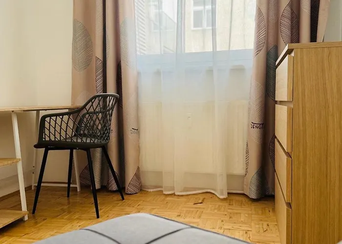 Parkside By Bestchoice - Self Check-in With Parking Option Apartament *