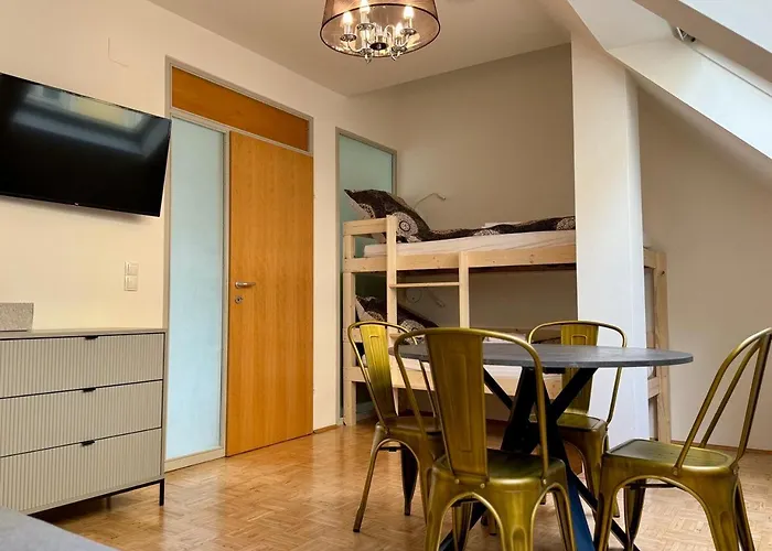 Parkside By Bestchoice - Self Check-in With Parking Option Γκρατς